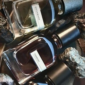 «تفاوت عطر اورجینال مگاماره با تستر بدون جعبه را چگونه تشخیص دهیم؟»